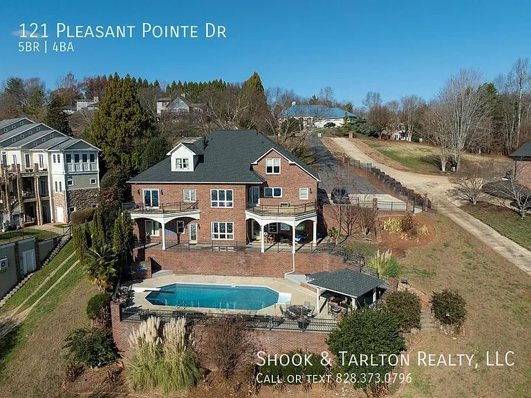 121 Pleasant Pointe Dr — Photo 7