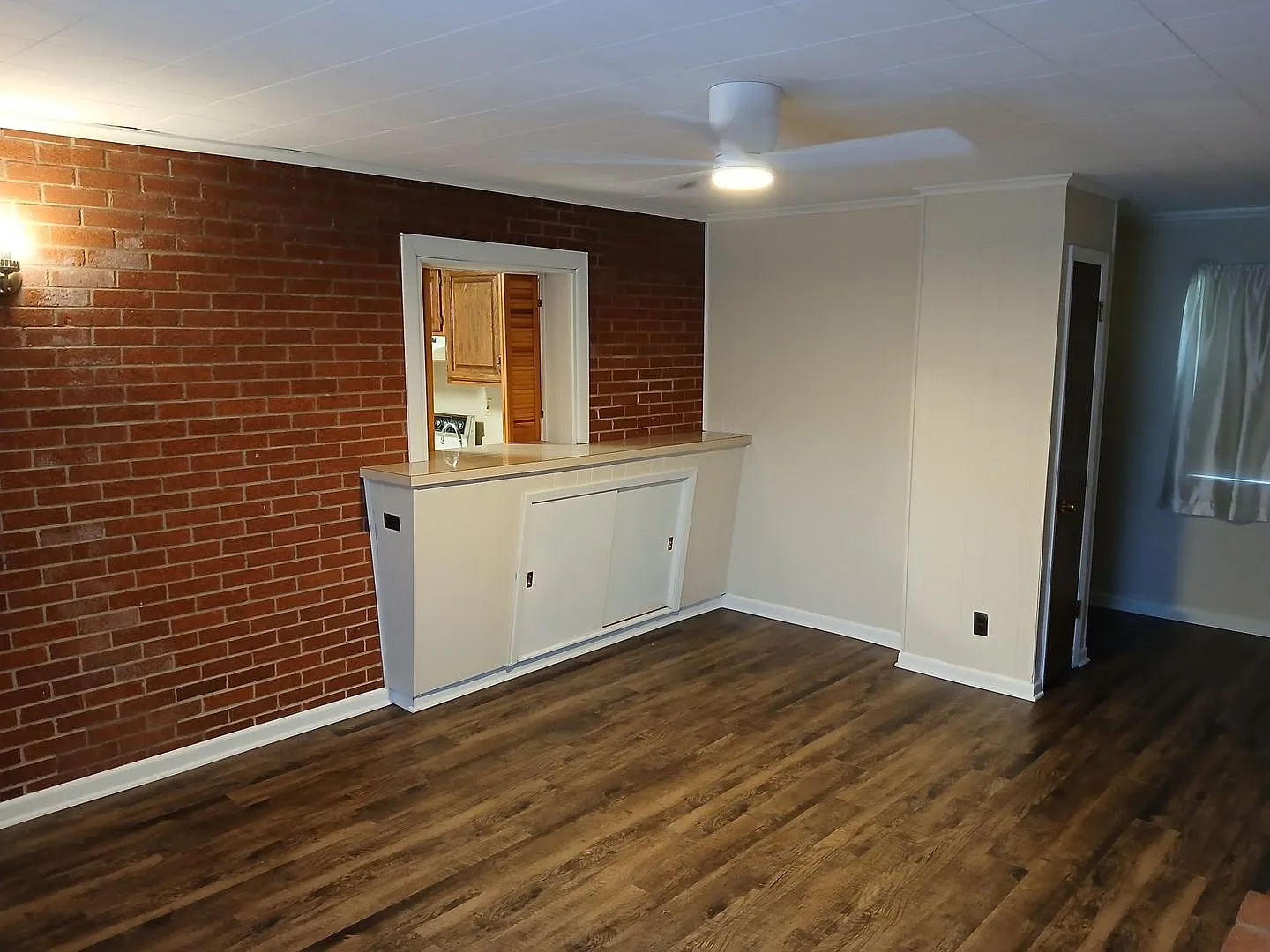 Nice 3 bedroom Home Bon Air Subdivision — Photo 4
