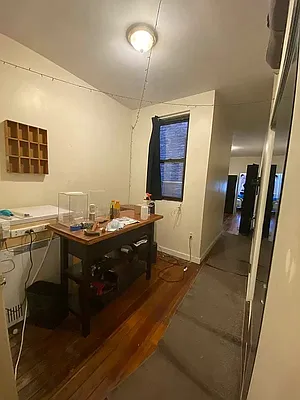 Rented by RENTBK LLC | media 4