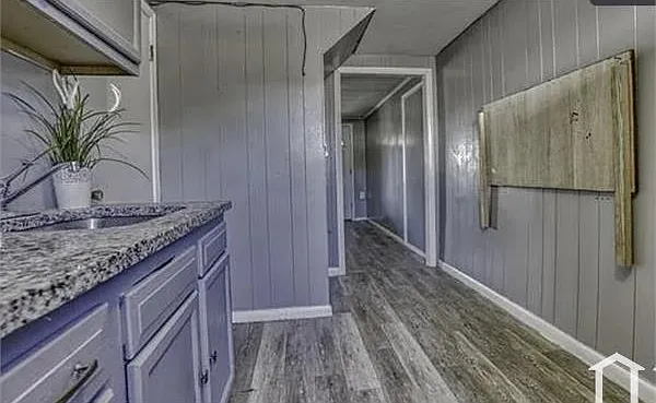 2 bed, 1095 sqft, $2,300 — Photo 4