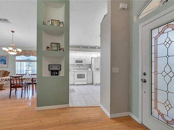 4th image of 13555 Plantation Lake Cir
