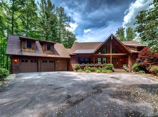 71 Fallsbrook Dr, Tuckasegee, NC 28783