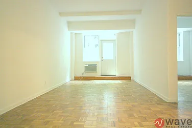 Rented by Wave Real Estate Group