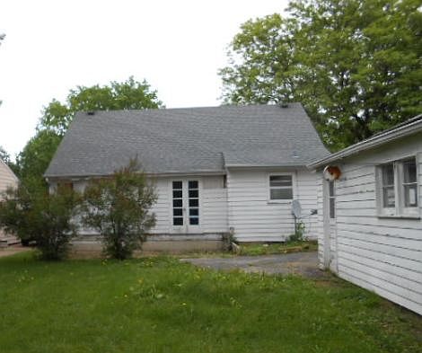 2nd image of 1327 27th St