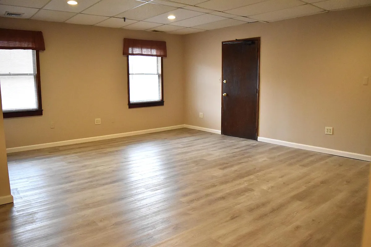 living room - 99 Conklintown Rd #3C