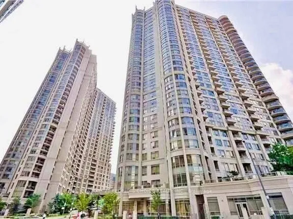 3888 Duke Of York Blvd, Mississauga, ON