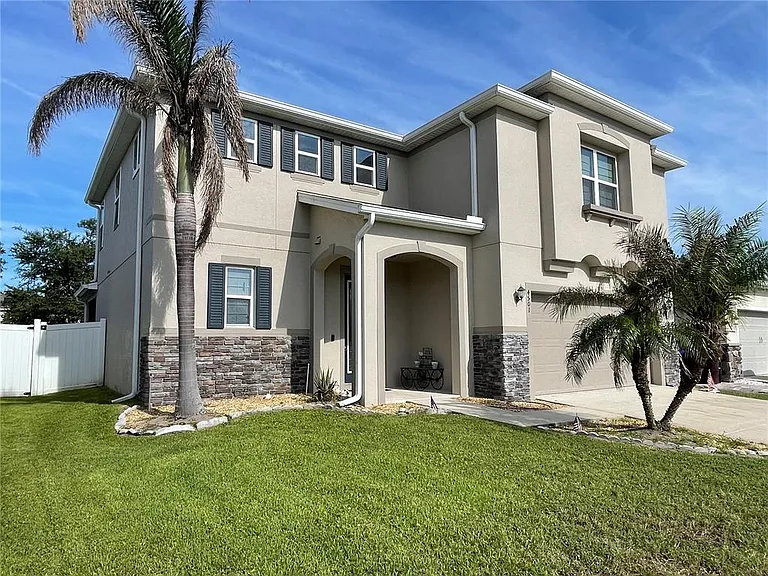 4501 Baler Trails Dr — Photo 2
