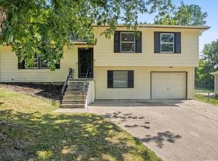 3009 Coffey Ave, Bellevue, NE 68123