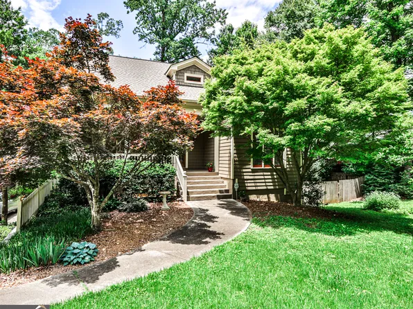 614 Laurel Rd, Pine Lake, GA 30072