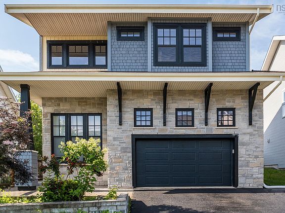 3rd image of 166 Hollyhock Way