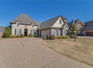 688 Dumaine Dr, Bossier City, LA 71111