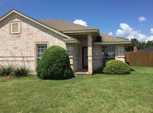 1084 Winscott Rd APT A, Benbrook, TX 76126
