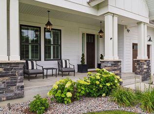 24460 Brassie Cir, Shorewood, MN 55331
