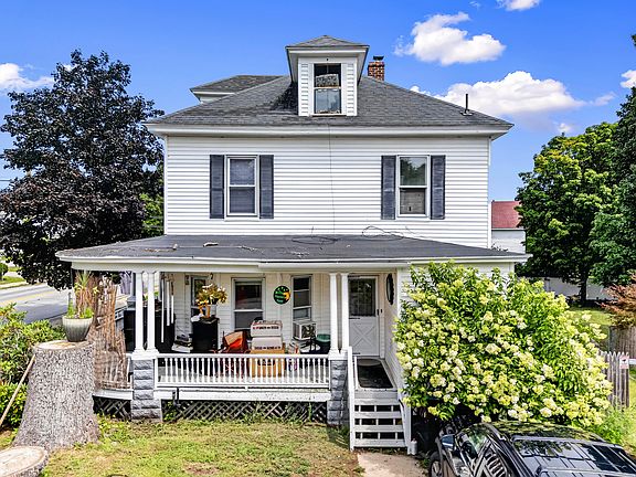 4th image of 34 Oak Street