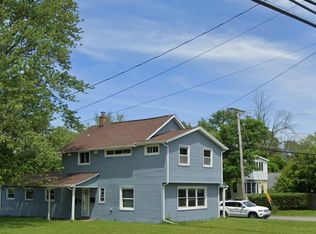 596 Longmeadow Rd FLOOR 2, Buffalo, NY 14226