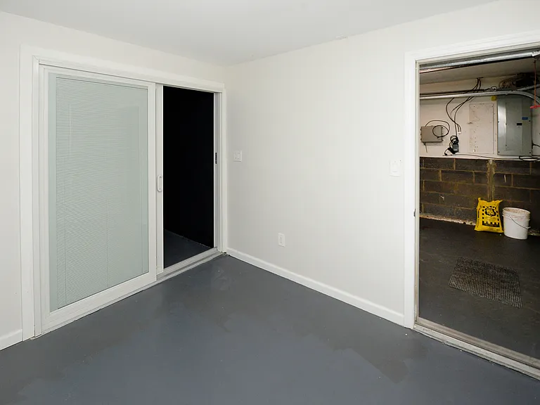 43 Union St #20 — Photo 25