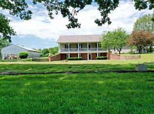 1446 E 505th Rd, Morrisville, MO 65710