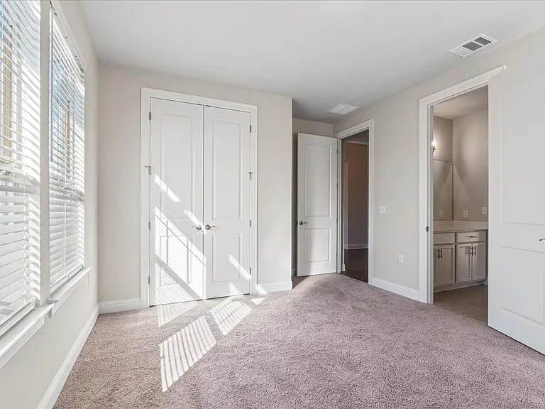 108 Strata Dr — Photo 15