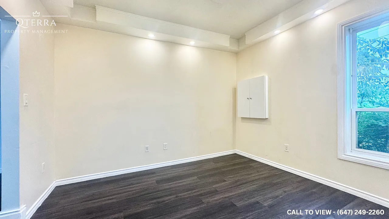 2 bed, 900 sqft, $1,795 — Photo 1