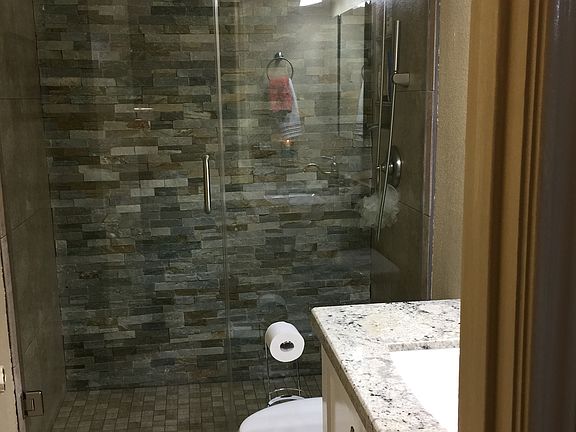 4th image of 722 N Yturria St #B
