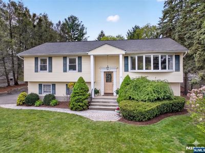 307 E Crescent Ave, Ramsey, NJ, 07446
