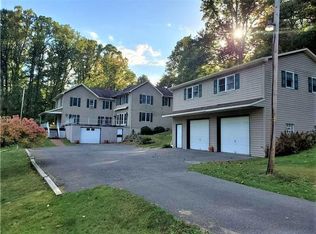 660 Hillville Rd, Karns City, PA 16041