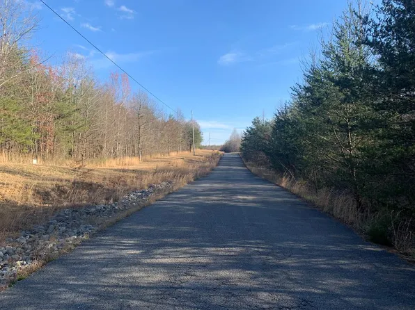 Horseshoe Dr, Spencer, TN 38585