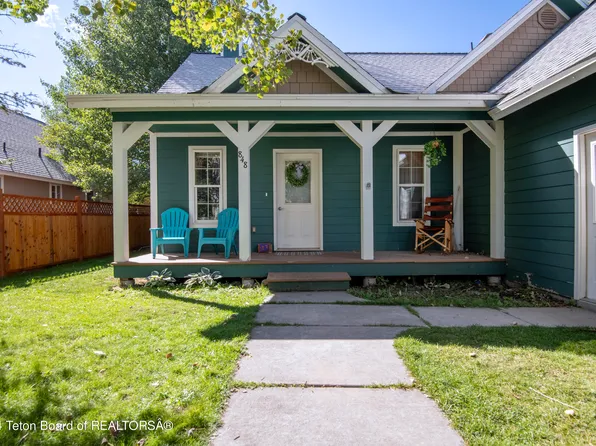848 Eagles Rest Dr, Driggs, ID 83422
