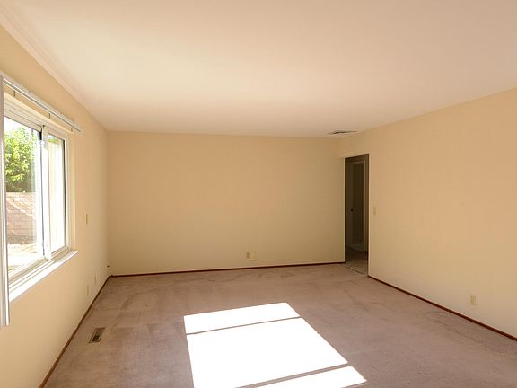 Double pane windows thru-out