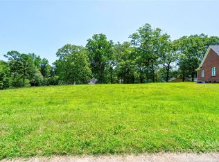 110 Blakemore Dr, Boiling Springs, NC 28152