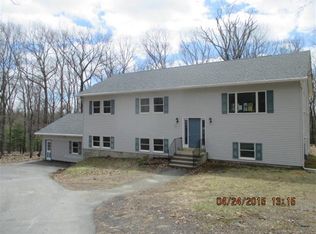 158 Cottonwood Ct, Milford, PA 18337