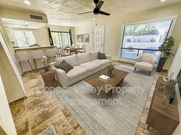 8601 S 48th St Unit 3, Phoenix, AZ 85044