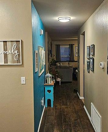 3rd image of 815 Monarch Way