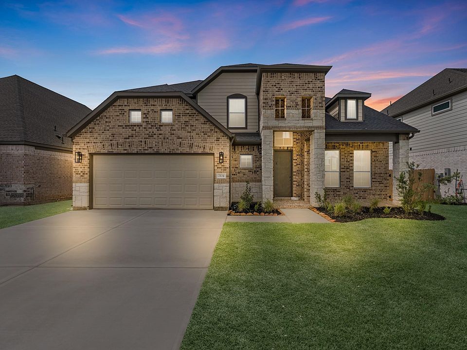 1st image of 2104 Golden Spruce Ln