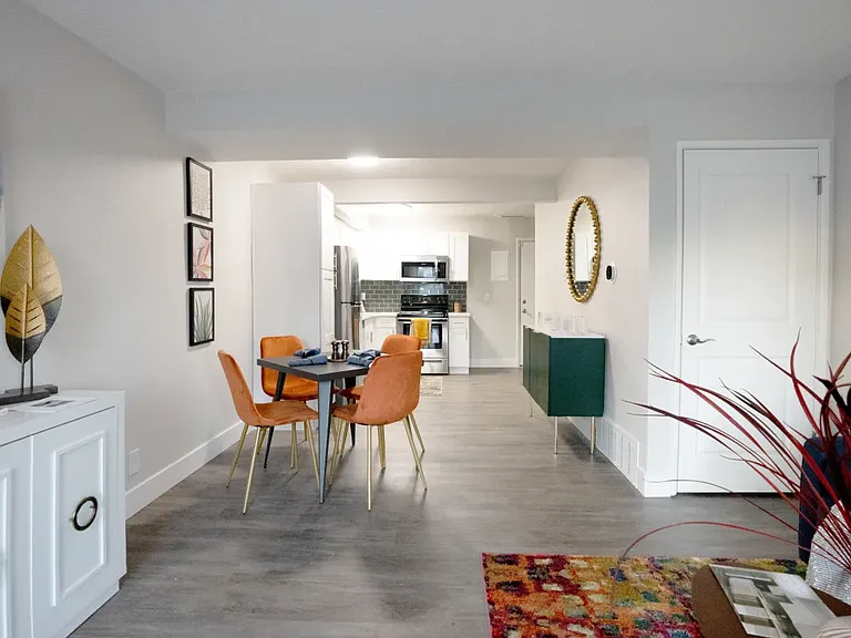 Spanish Lake Townhomes — Photo 11