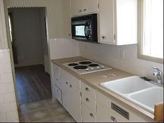 2nd image of 1103 W Mansfield Ave