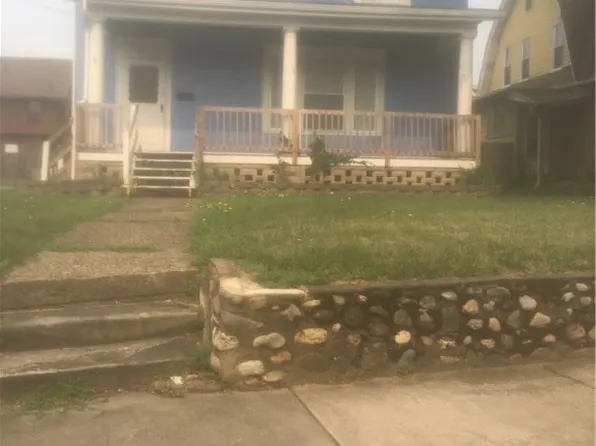 1439 Shorb Ave NW, Canton, OH 44703