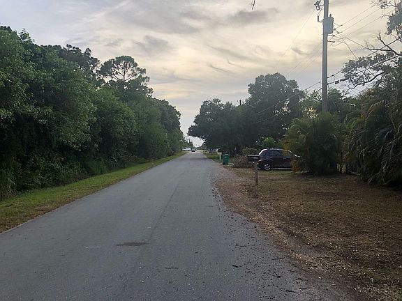 5th image of 3508 Metzger Rd