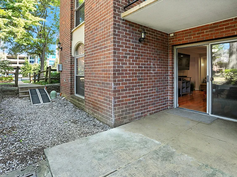 3378 Woodburn Rd #T3 — Photo 35