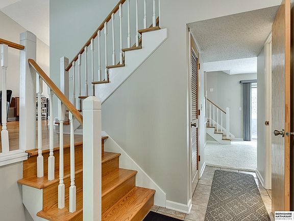 5th image of 11717 Hartman Ave