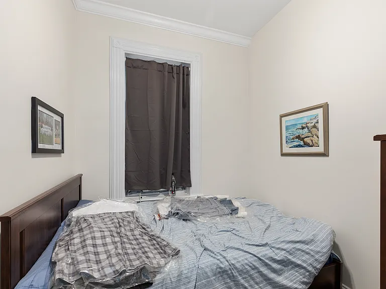 9 Christopher St #10 — Photo 4