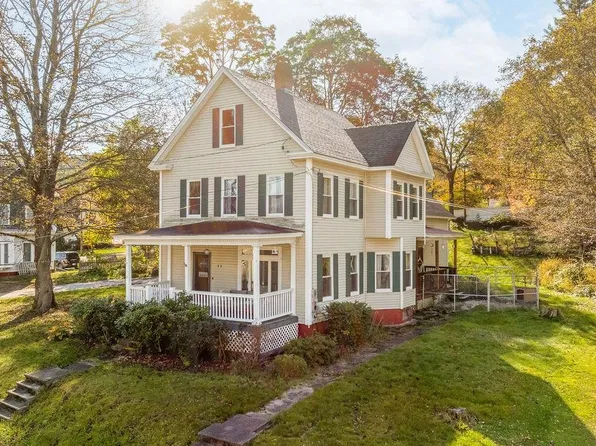 13 Charles Street, Claremont, NH 03743