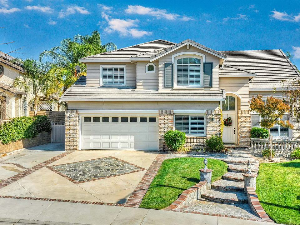 1st image of 28454 Rock Canyon Dr