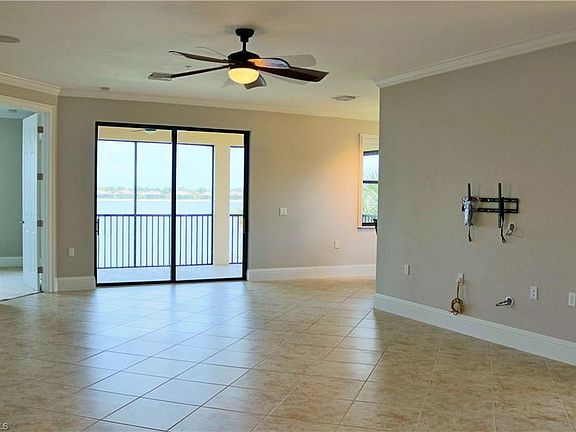 3rd image of 10634 Smokehouse Bay Dr Unit 202