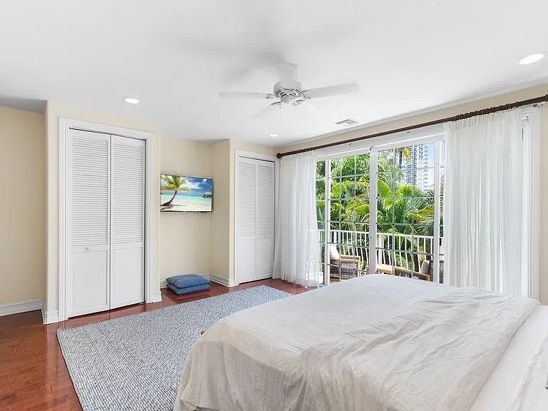 419 SW 5th St — Photo 14