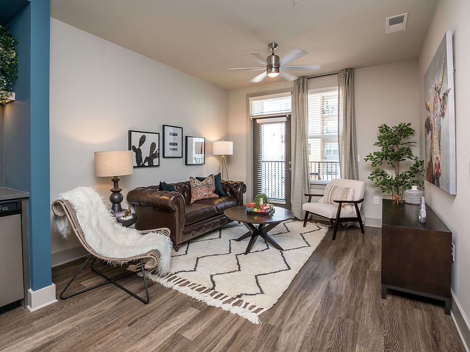 1st image of 1305 Central Ave #2072727