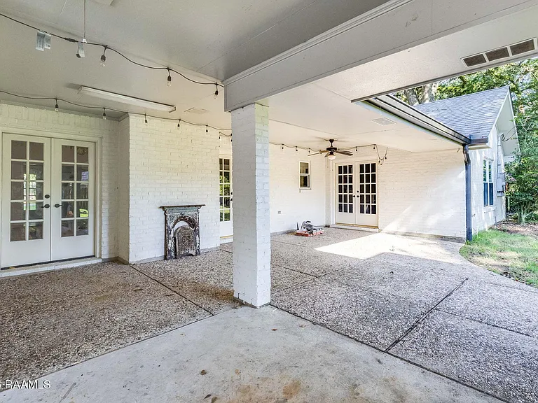320 Lippi Blvd — Photo 28