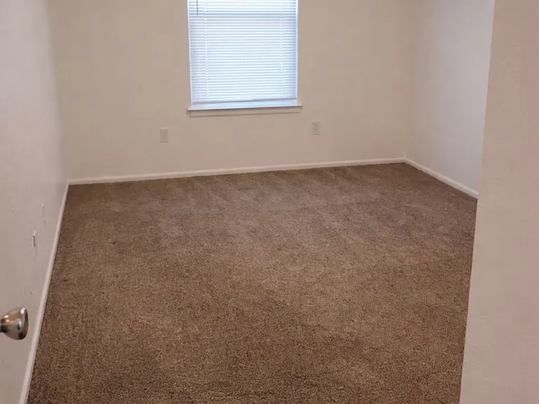 Move In for Just $299 1-Bedroom Special at Sundown Apartments! — Photo 5