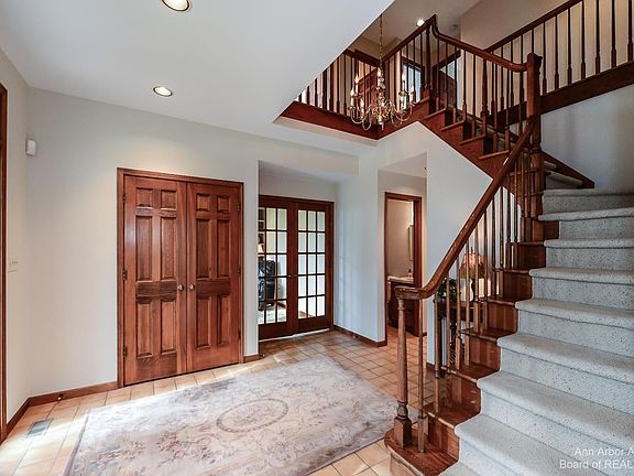 3rd image of 3622 Tanglewood Dr