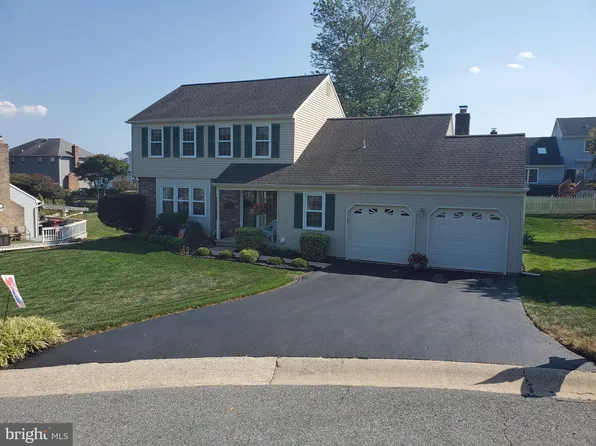 10 Daylilly Ct, Wilmington, DE 19808